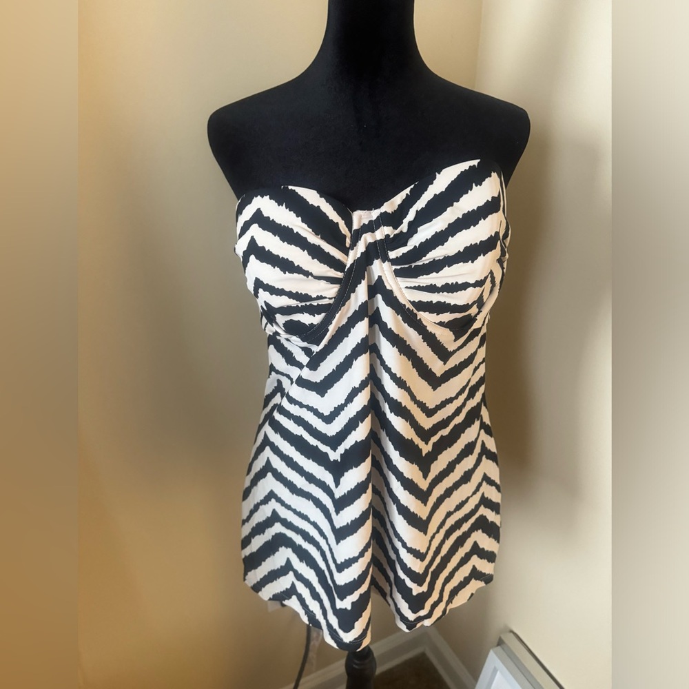 Smart & Sexy Takini (Pre-owned)